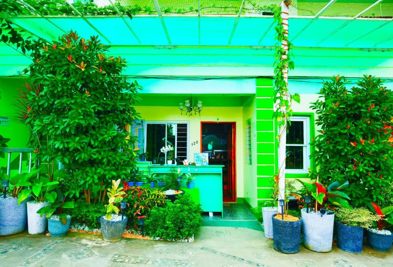 Reddoorz At D128 Lodge Cagayan Valley Tuguegarao City Exteriör bild