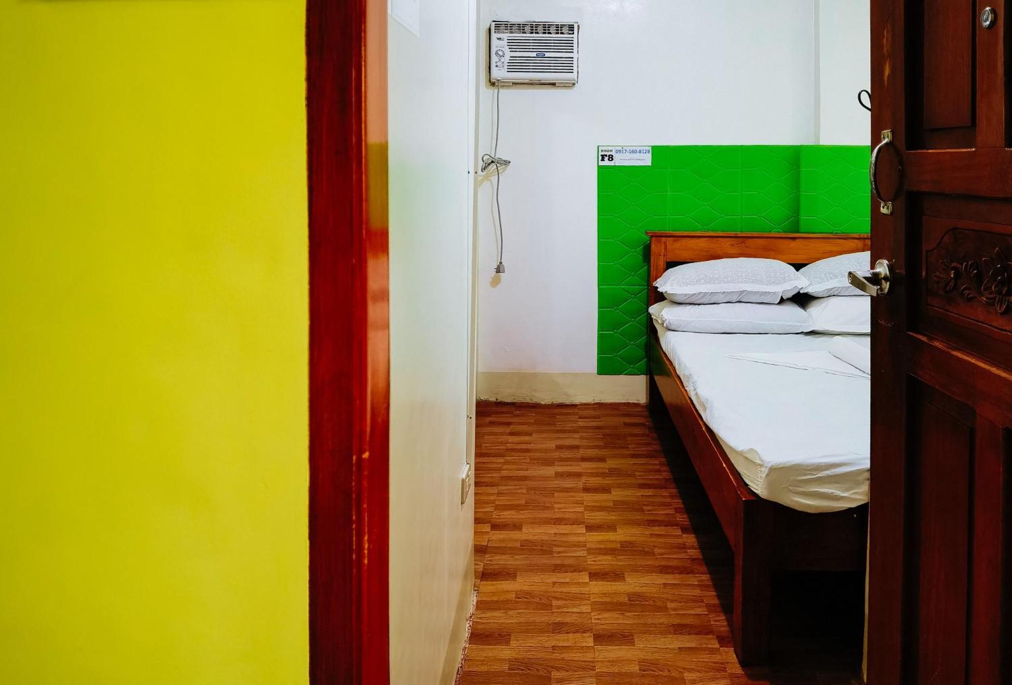 Reddoorz At D128 Lodge Cagayan Valley Tuguegarao City Exteriör bild